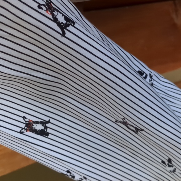 JANE & DELANCEY* 100% rayon long sleeve button down shirttail hem blouse w/ - Picture 3 of 11